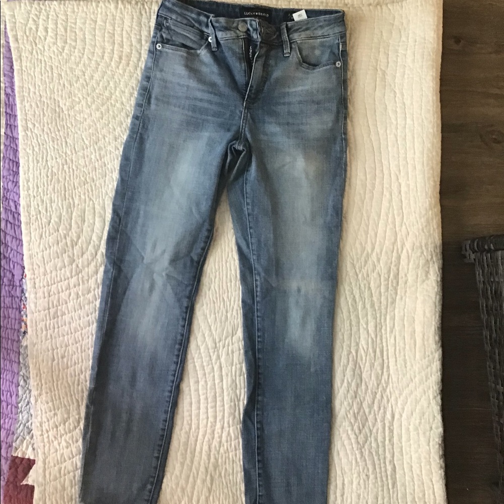 Lucky jeans size 2/26 mid waist skinny
